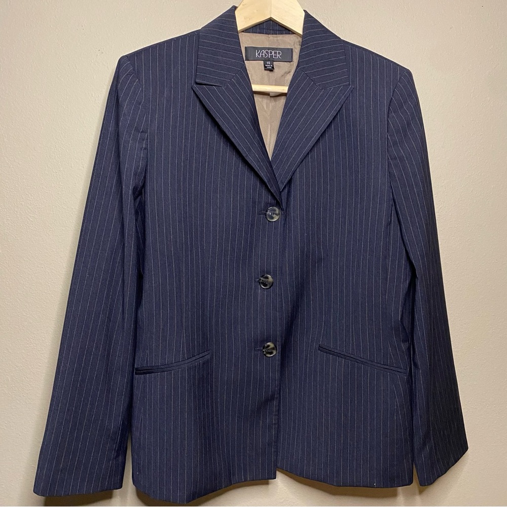 Kasper Gray Pinstripe Jacket Blazer Women Size 14 Lined 3 Button Office Church